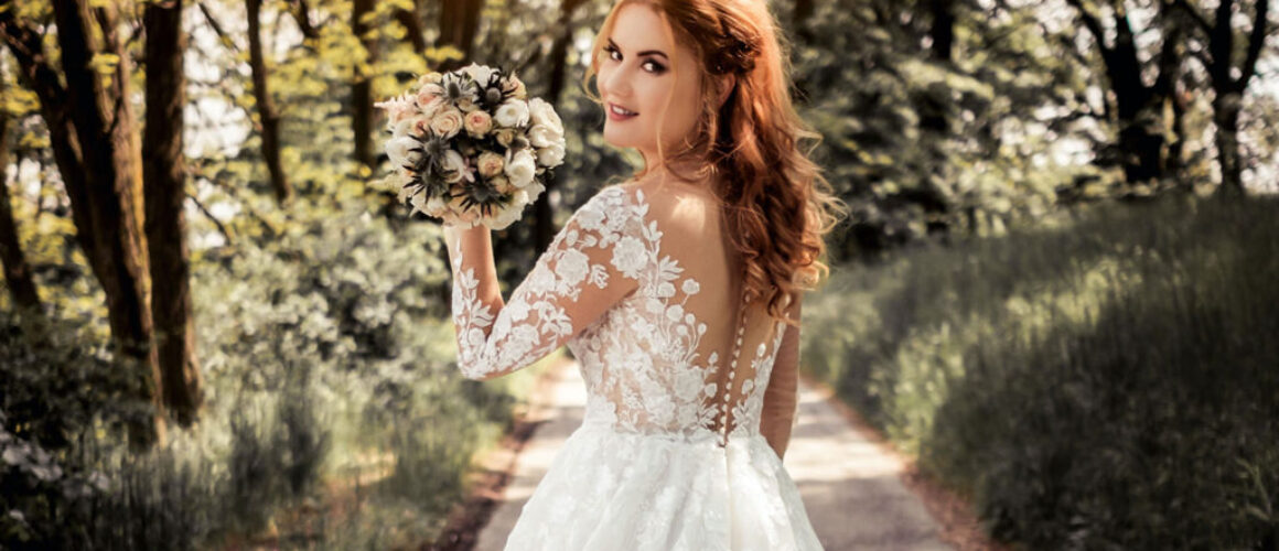 suknia ślubna obcisła